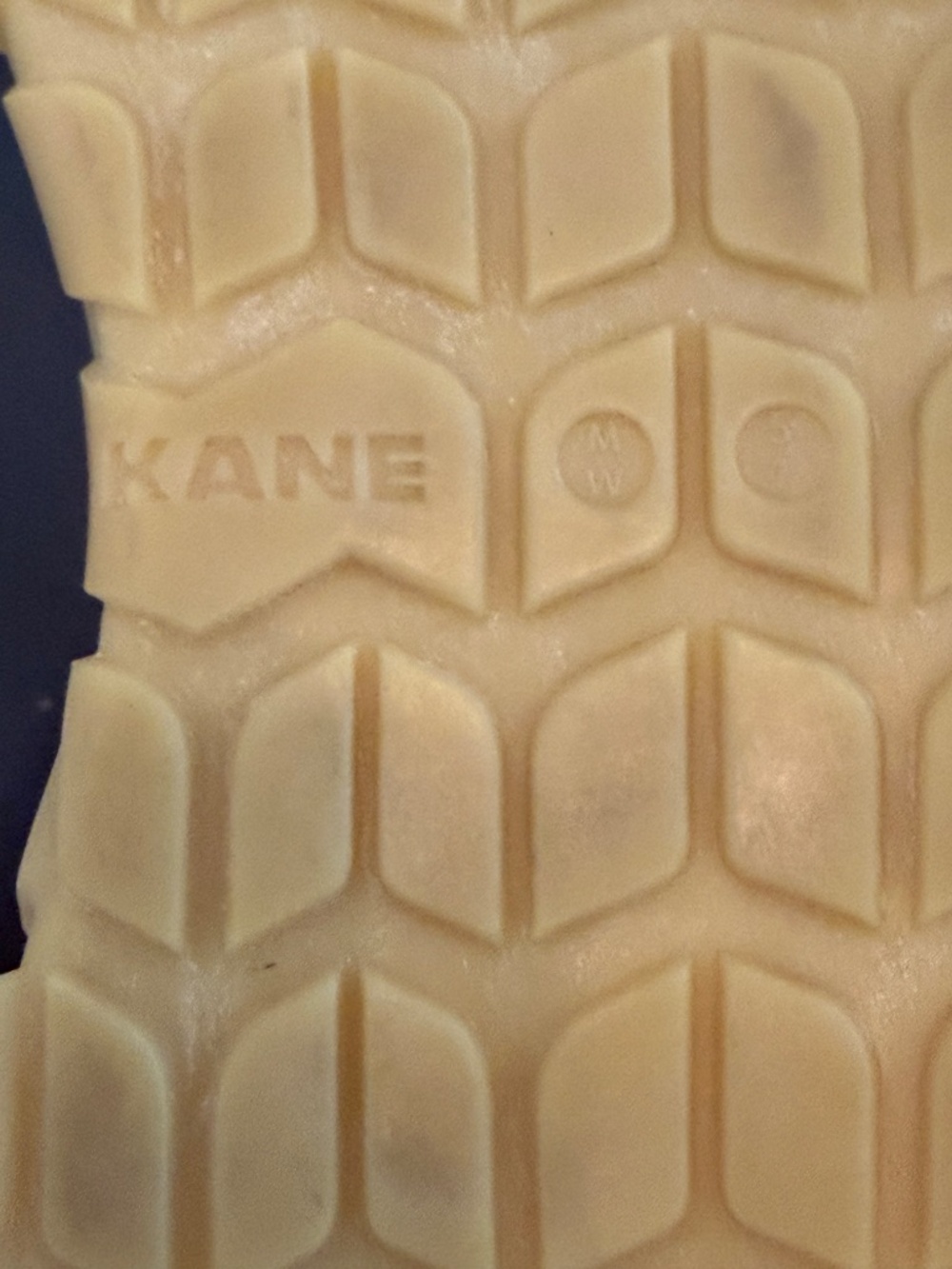 KANE Revive AC Active Recovery Shoe White Gum W7 M5 - Picture 6 of 10